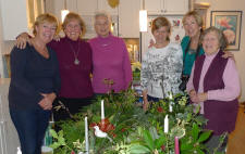 Christmas Table Centerpiece Making in Surrey